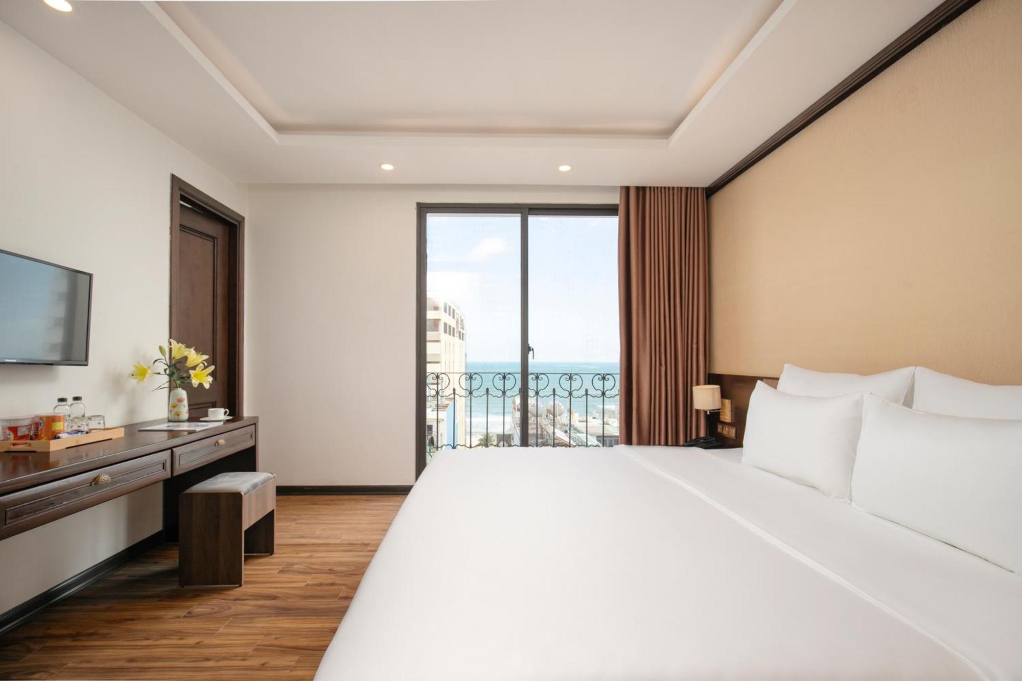 Palazzo Boutique Hotel Da Nang Exterior photo