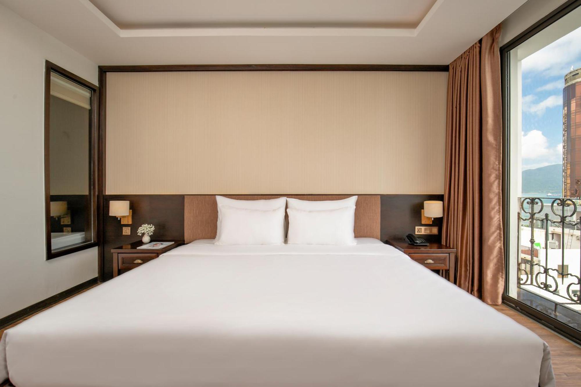 Palazzo Boutique Hotel Da Nang Exterior photo